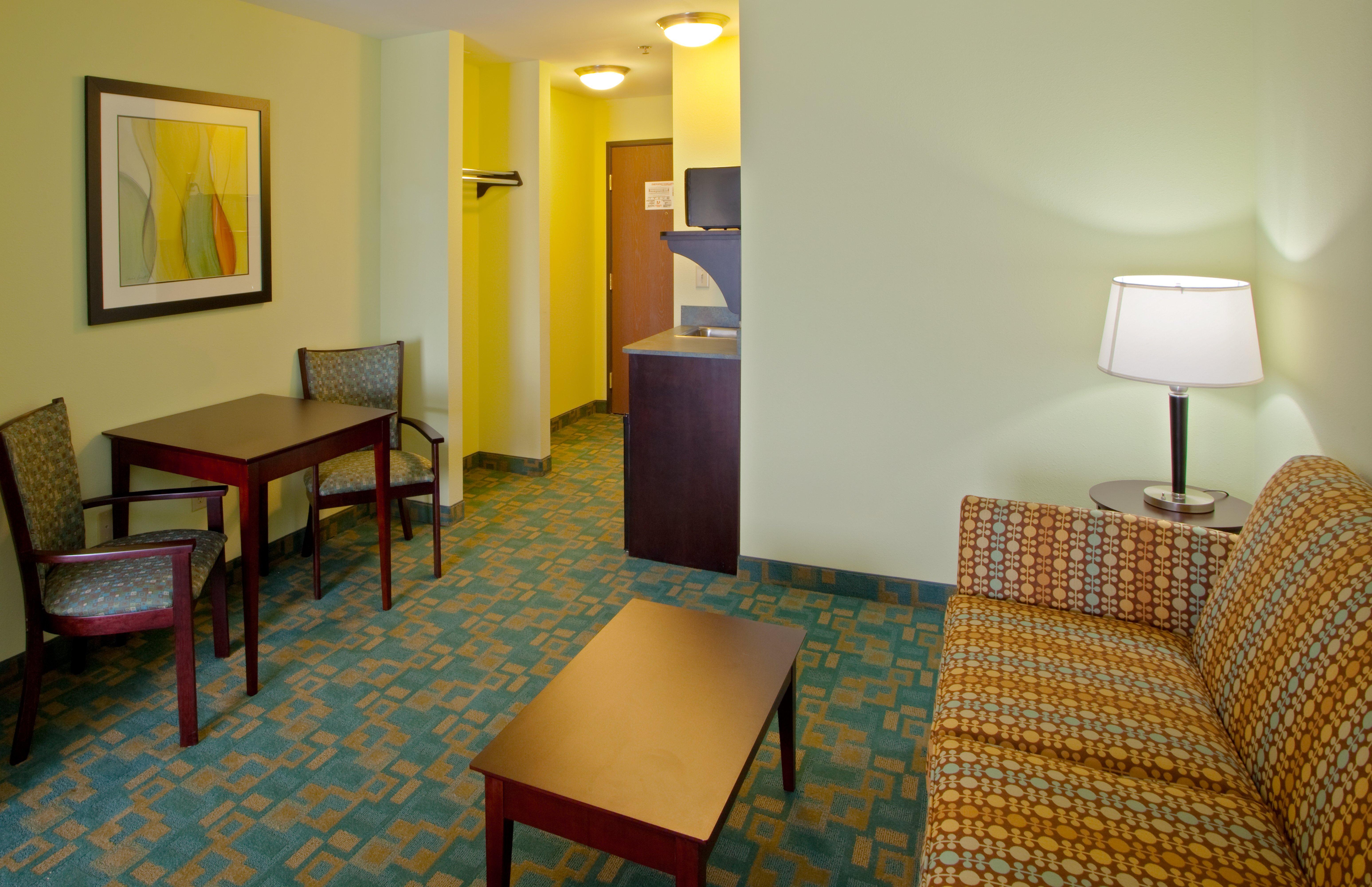Holiday Inn Express Hotel & Suites Thornburg-S. Fredericksburg By Ihg Exterior photo